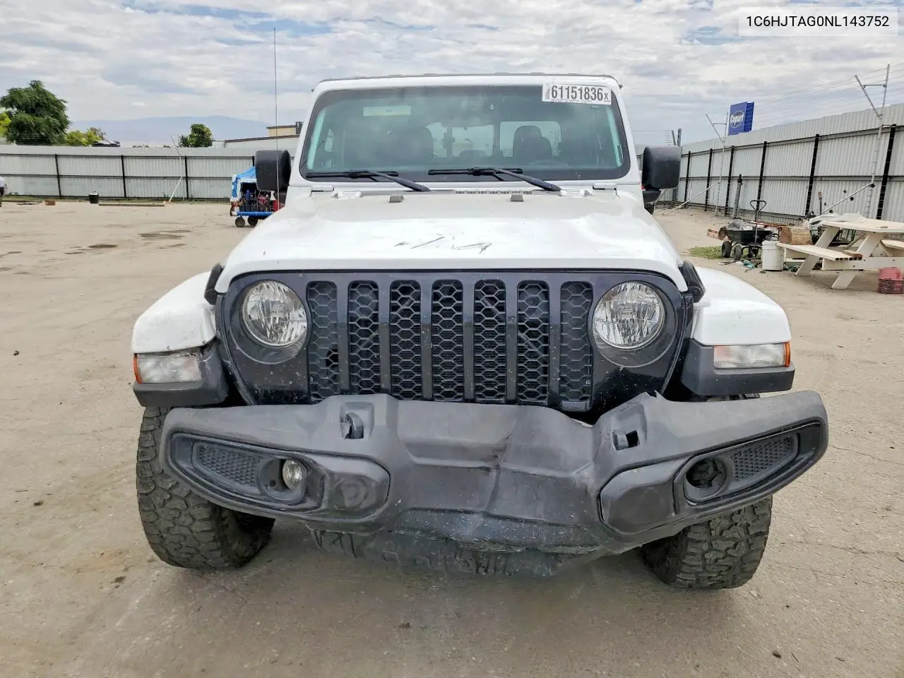 2022 Jeep Gladiator Sport VIN: 1C6HJTAG0NL143752 Lot: 61151836