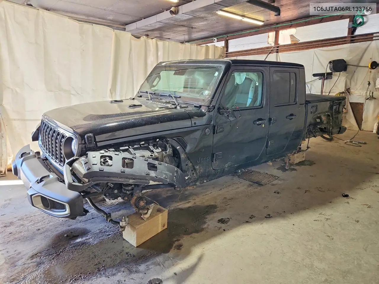 2024 Jeep Gladiator Sport VIN: 1C6JJTAG6RL133766 Lot: 55101286