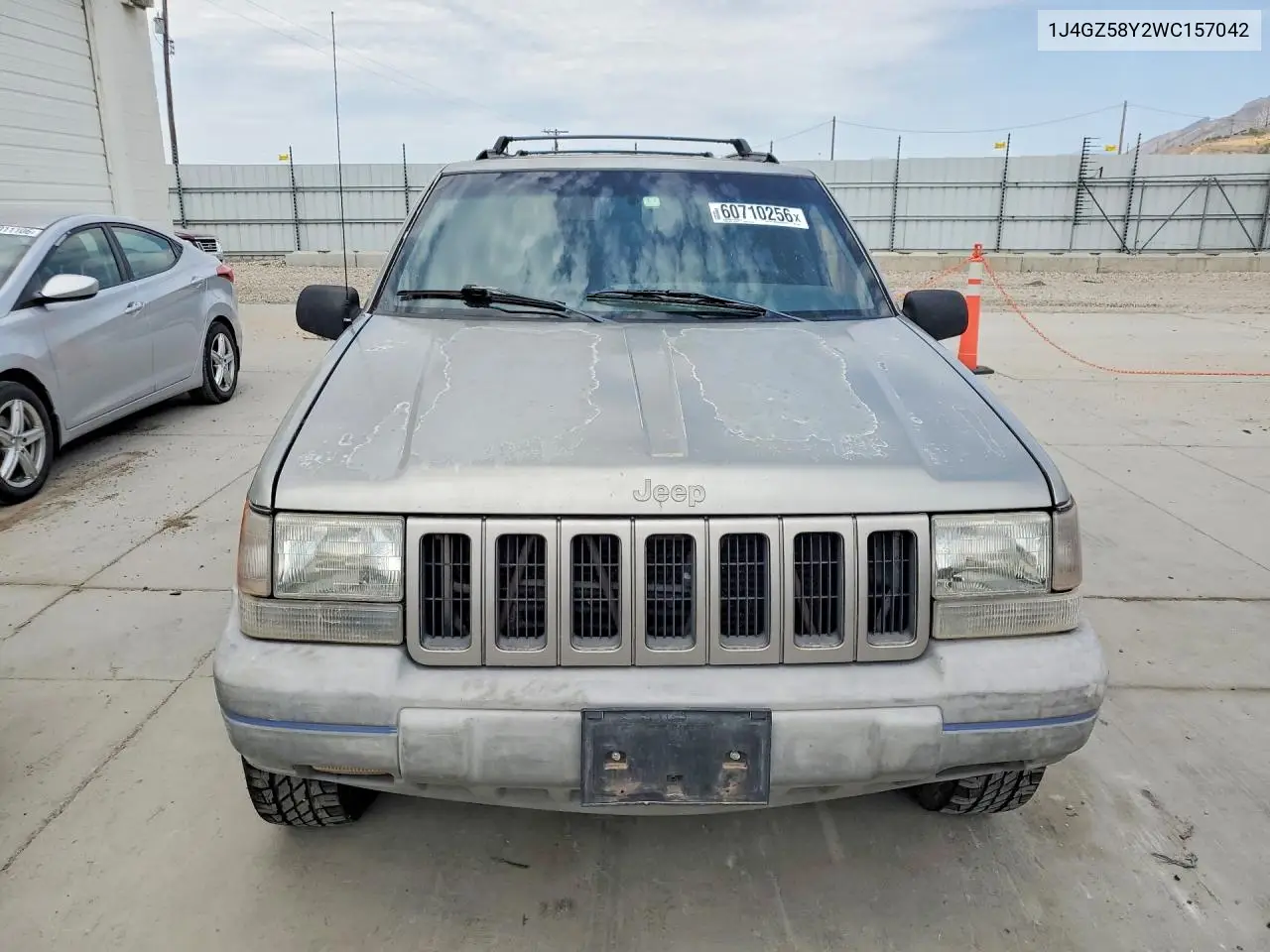 1998 Jeep Grand Cherokee Laredo VIN: 1J4GZ58Y2WC157042 Lot: 60710256