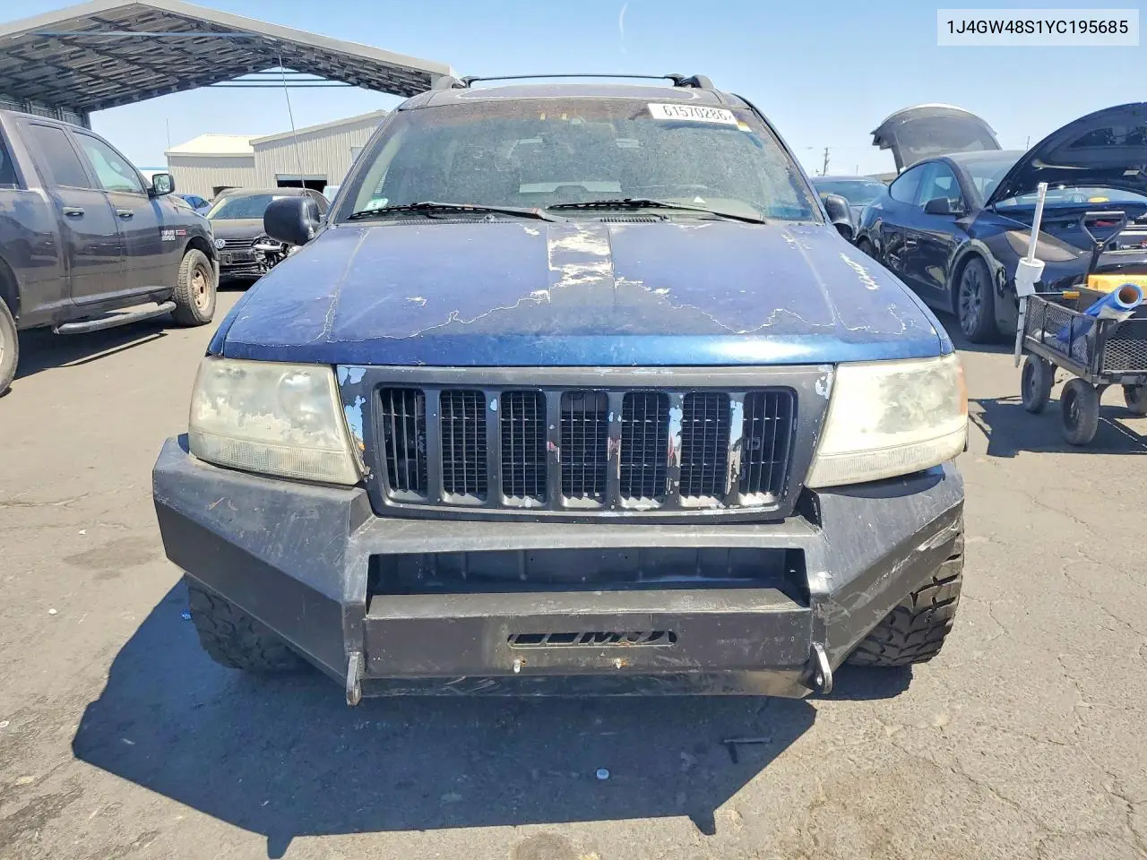 2000 Jeep Grand Cherokee Laredo VIN: 1J4GW48S1YC195685 Lot: 61570286