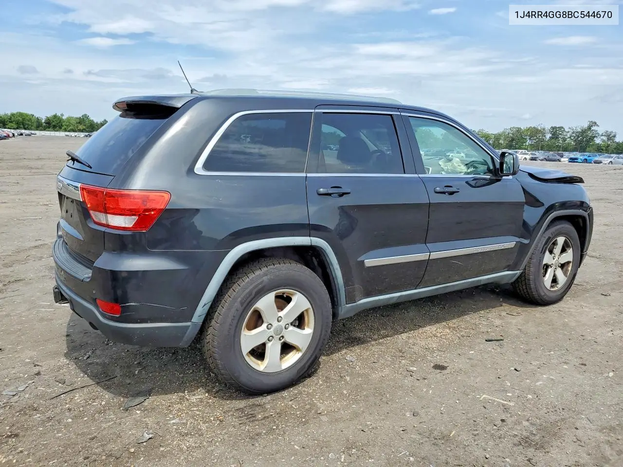 2011 Jeep Grand Cherokee Laredo VIN: 1J4RR4GG8BC544670 Lot: 61975966