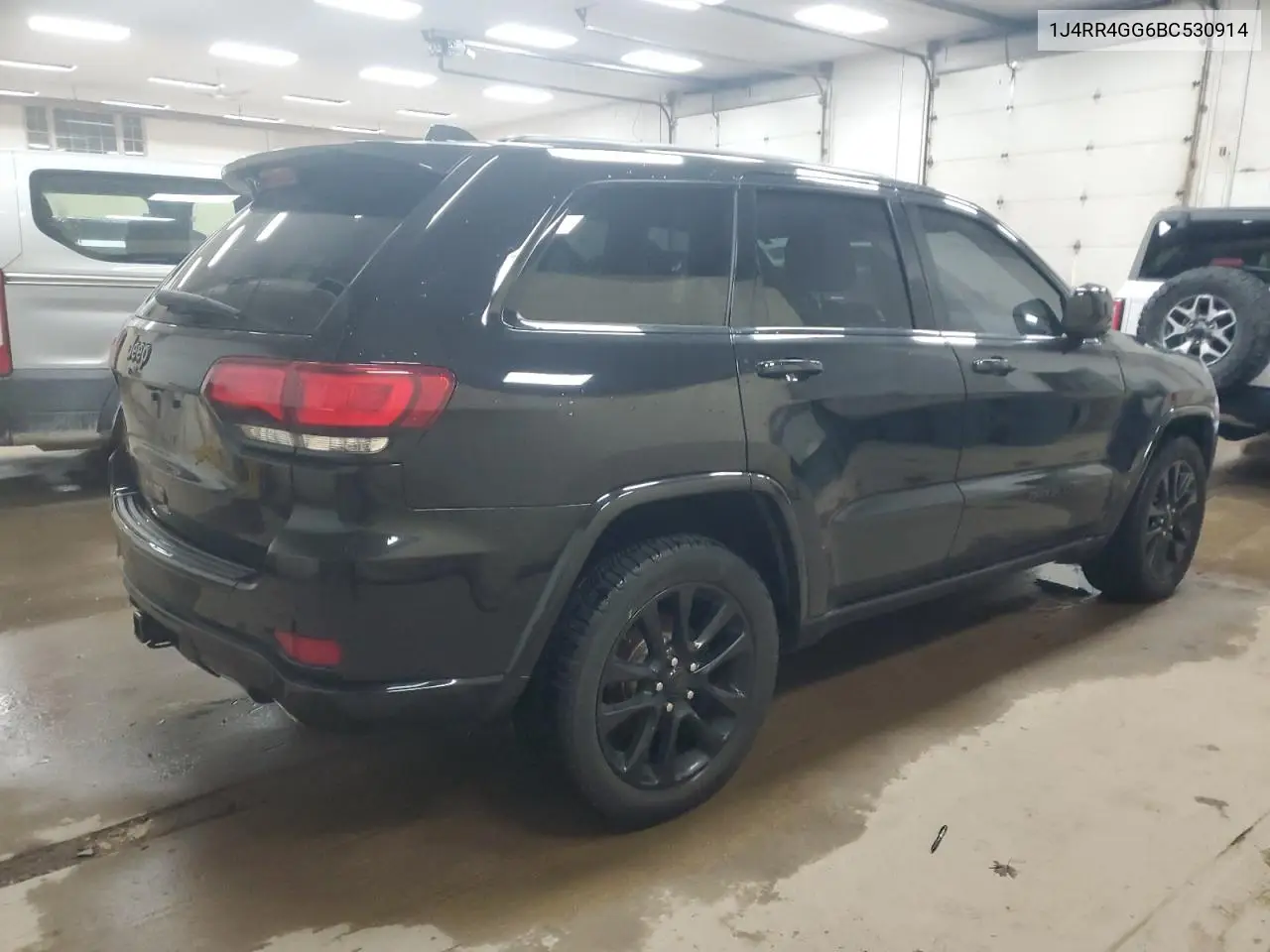 1C4RJFAG4HC721824 2017 Jeep Grand Cherokee Laredo