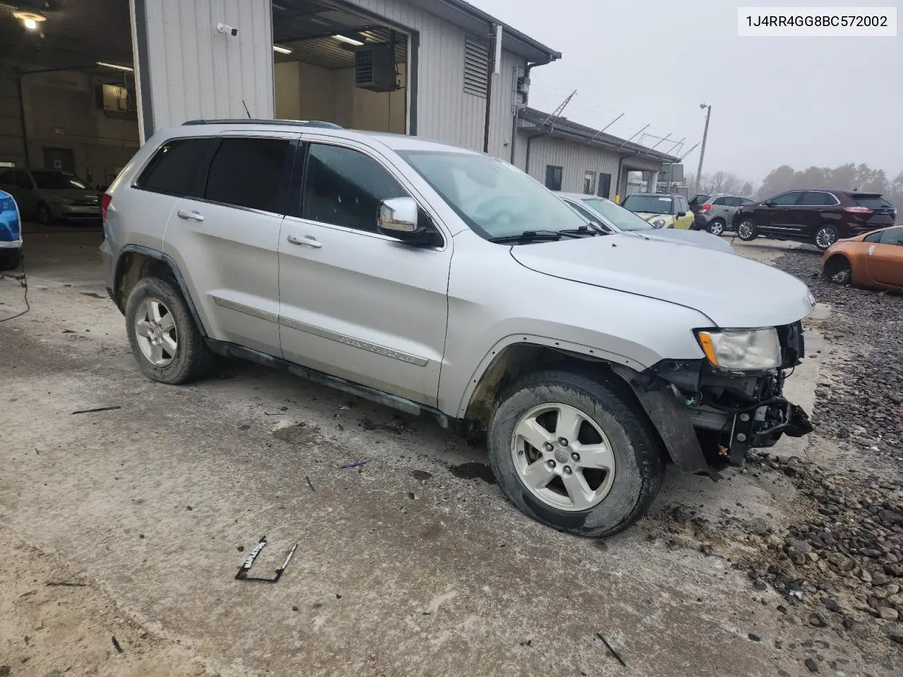 1J4RR4GG8BC572002 2011 Jeep Grand Cherokee Laredo