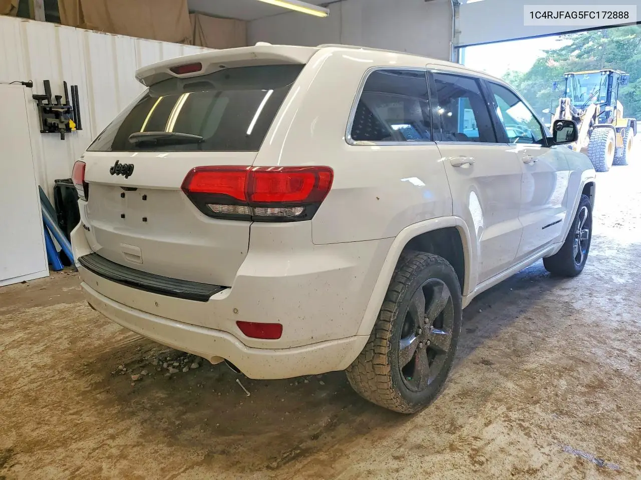 2015 Jeep Grand Cherokee Laredo VIN: 1C4RJFAG5FC172888 Lot: 61604276