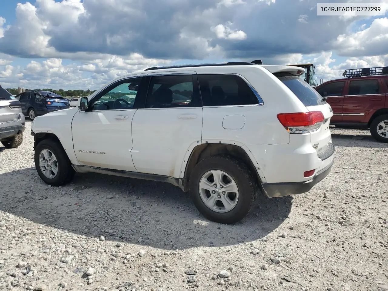 1C4RJFAG1FC727299 2015 Jeep Grand Cherokee Laredo