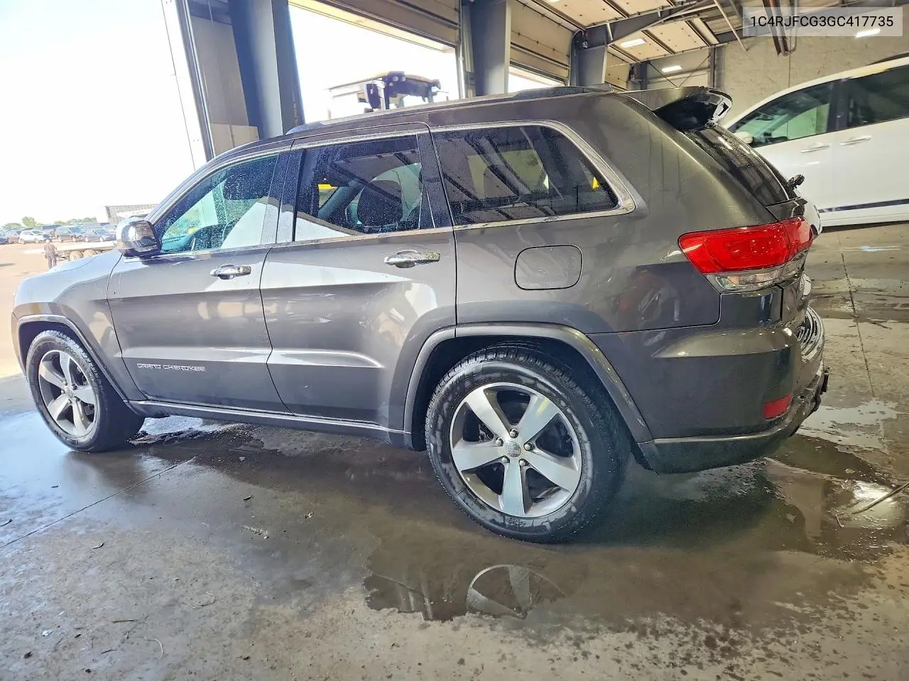 2016 Jeep Grand Cherokee Overland VIN: 1C4RJFCG3GC417735 Lot: 61765356