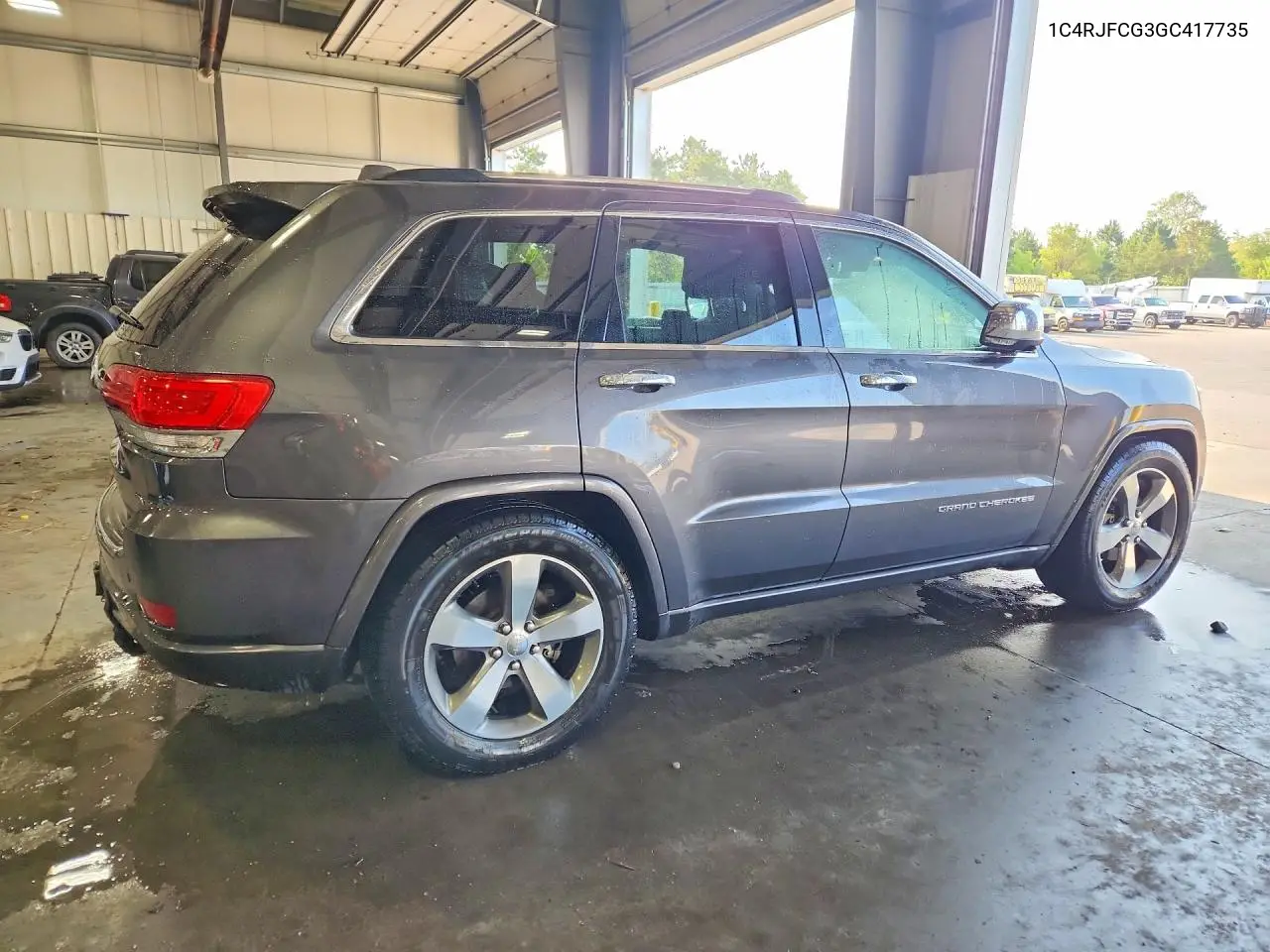 2016 Jeep Grand Cherokee Overland VIN: 1C4RJFCG3GC417735 Lot: 61765356