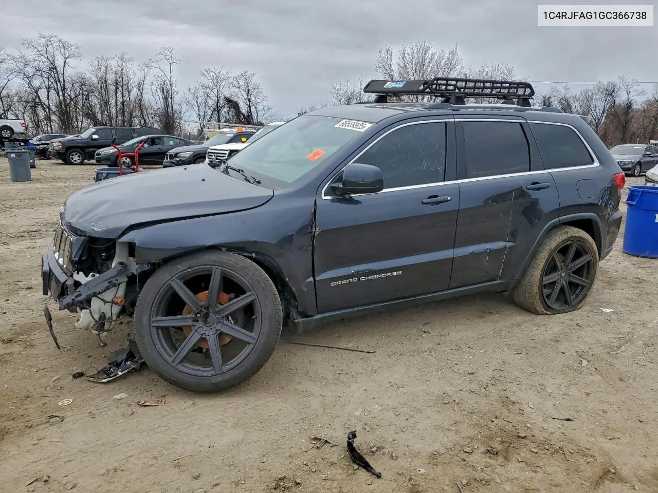 1C4RJFAG1GC366738 2016 Jeep Grand Cherokee Laredo