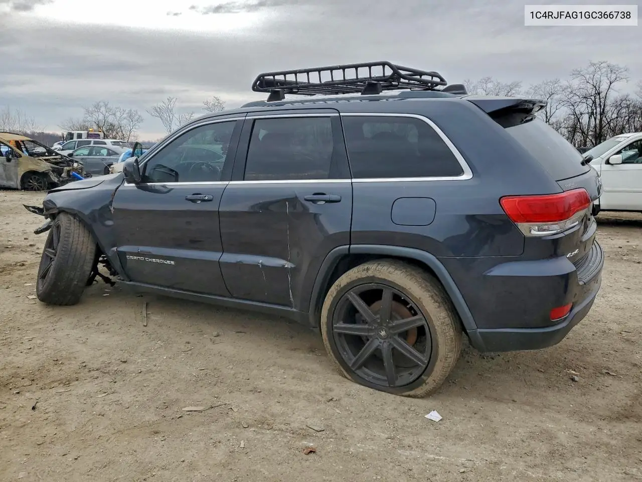 1C4RJFAG1GC366738 2016 Jeep Grand Cherokee Laredo