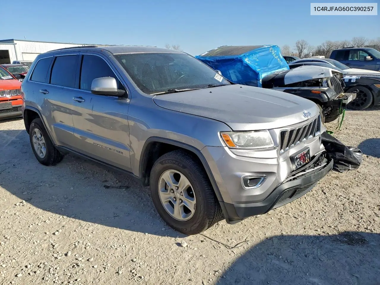 1C4RJFAG6GC390257 2016 Jeep Grand Cherokee Laredo