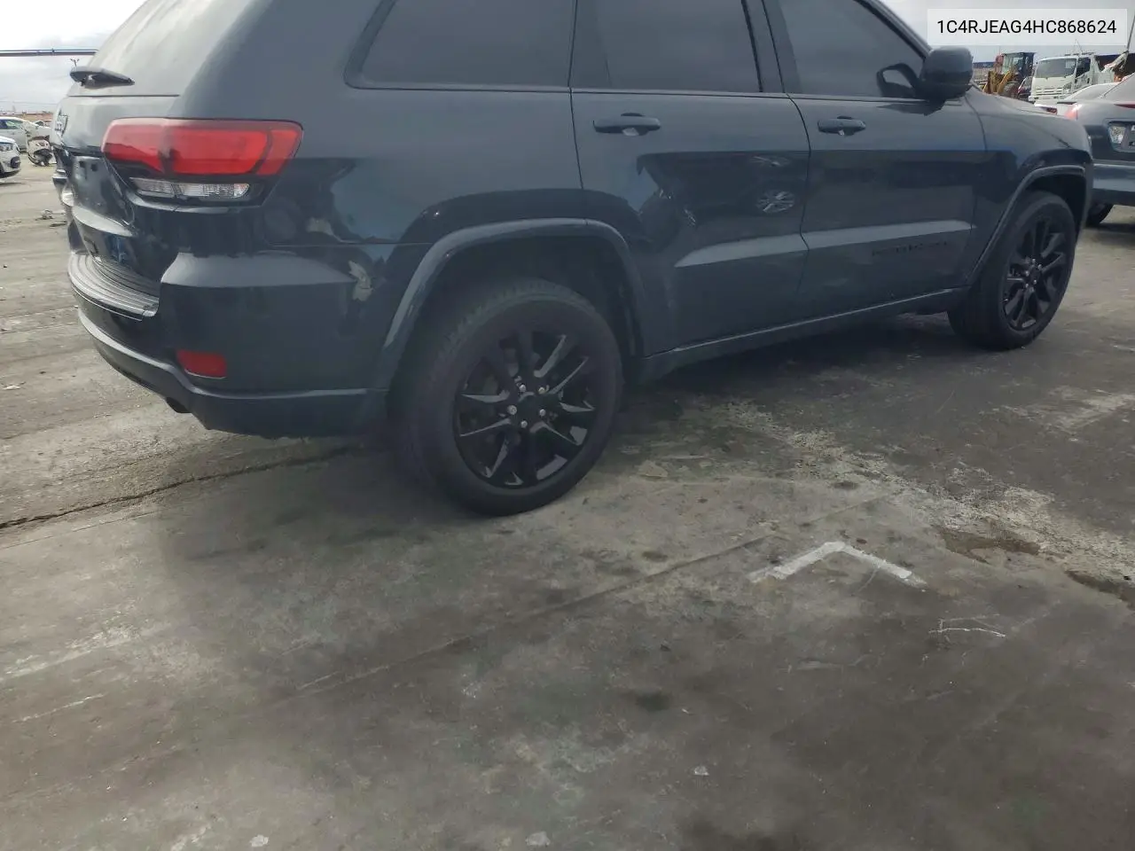 2017 Jeep Grand Cherokee Laredo VIN: 1C4RJEAG4HC868624 Lot: 61717746
