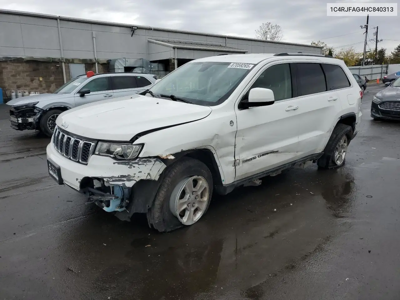 1C4RJFAG4HC840313 2017 Jeep Grand Cherokee Laredo