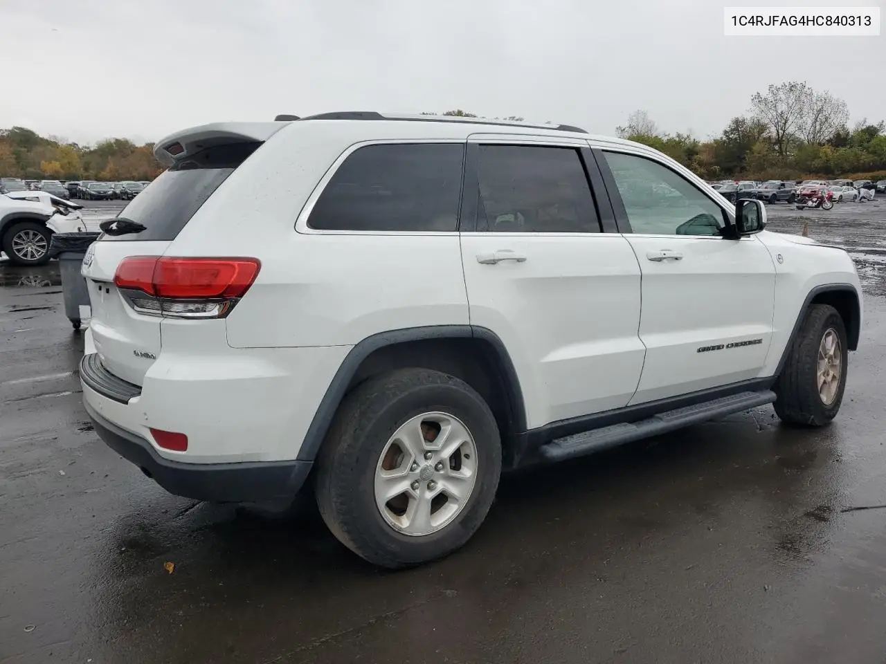 1C4RJFAG4HC840313 2017 Jeep Grand Cherokee Laredo
