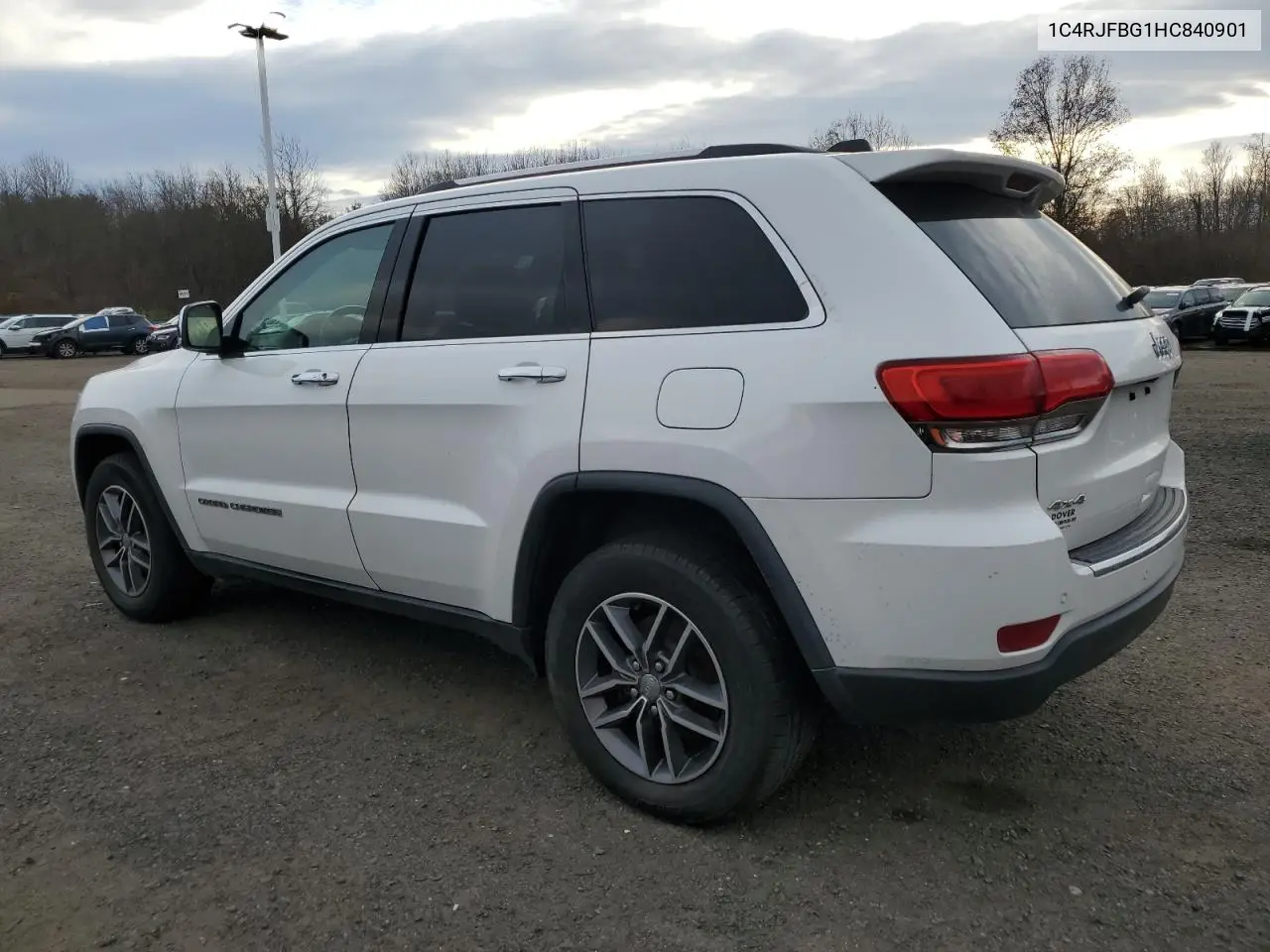1C4RJFBG1HC840901 2017 Jeep Grand Cherokee Limited