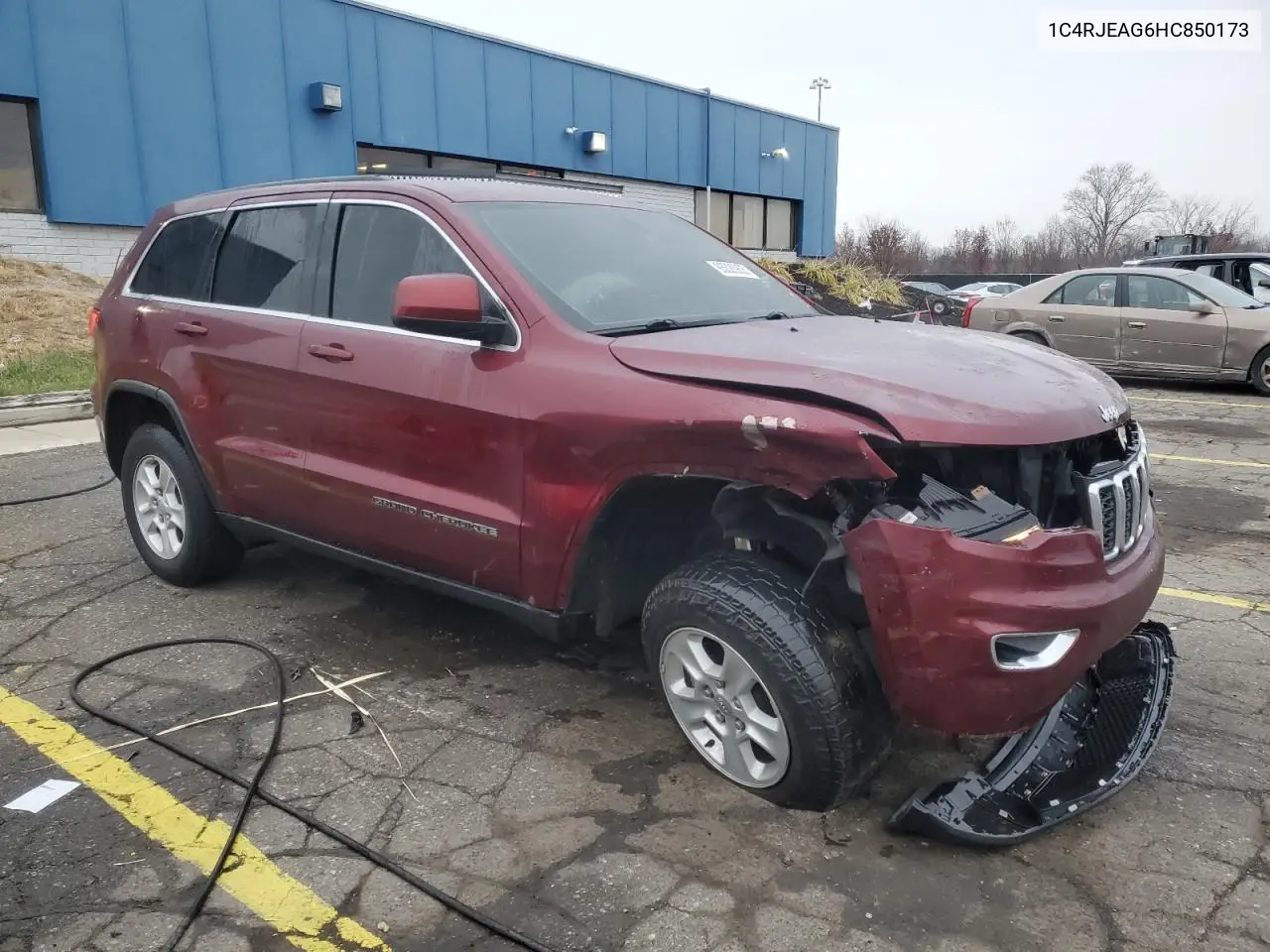 1C4RJEAG6HC850173 2017 Jeep Grand Cherokee Laredo