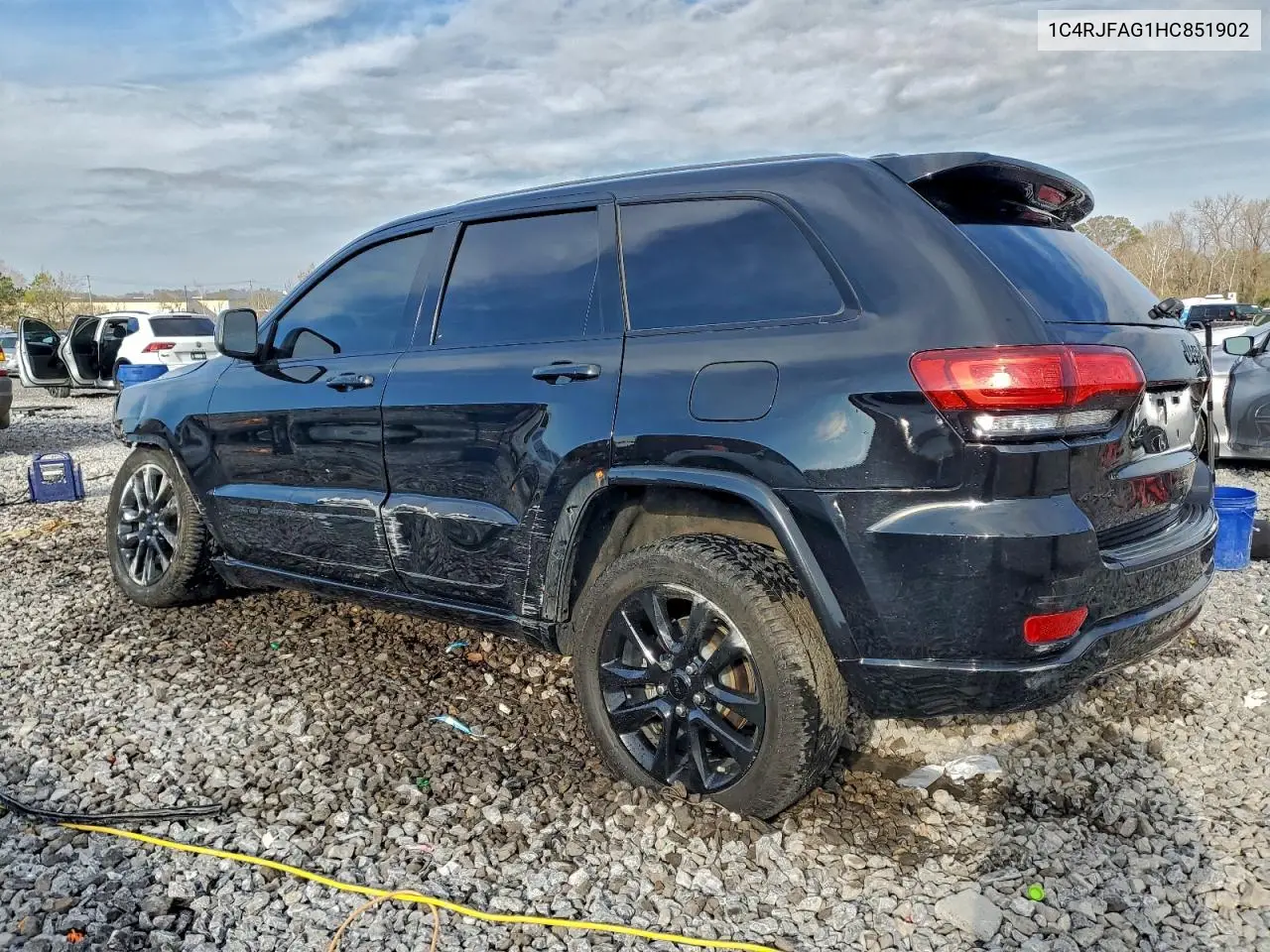 1C4RJFAG1HC851902 2017 Jeep Grand Cherokee Laredo