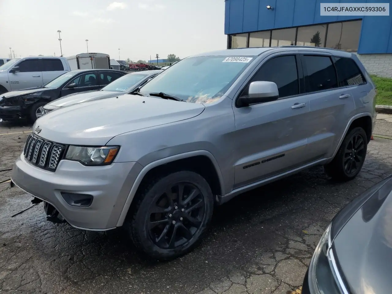 2019 Jeep Grand Cherokee Laredo