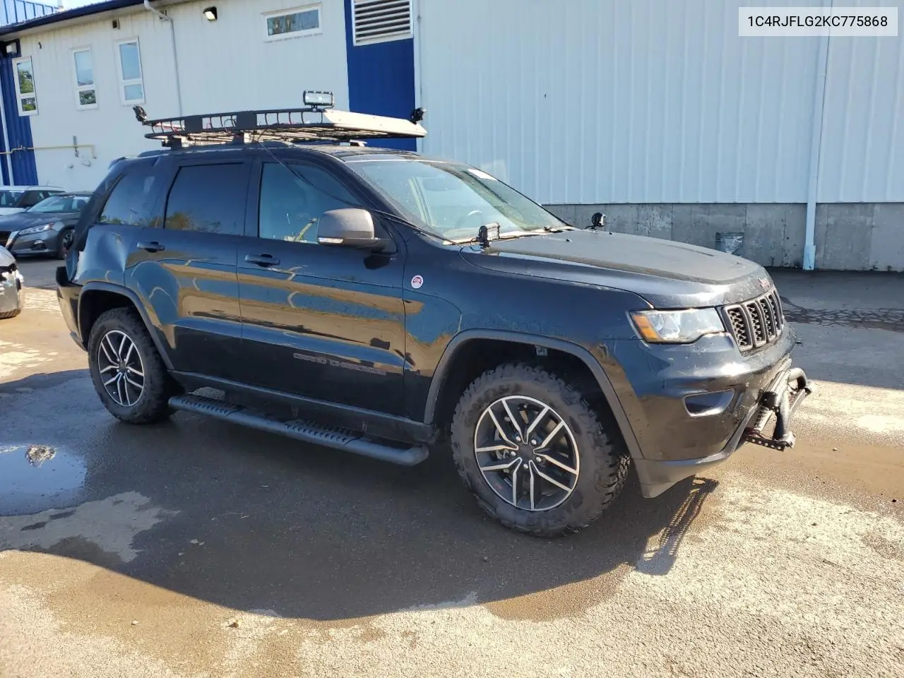 1C4RJFLG2KC775868 2019 Jeep Grand Cherokee Trailhawk