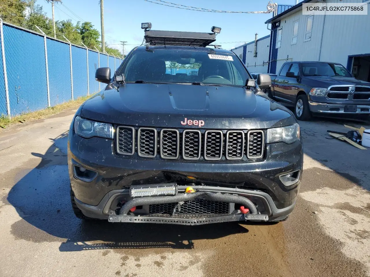 1C4RJFLG2KC775868 2019 Jeep Grand Cherokee Trailhawk