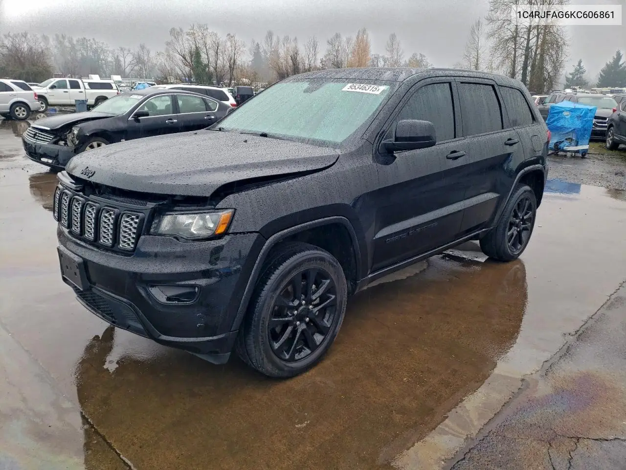 1C4RJFAG6KC606861 2019 Jeep Grand Cherokee Laredo