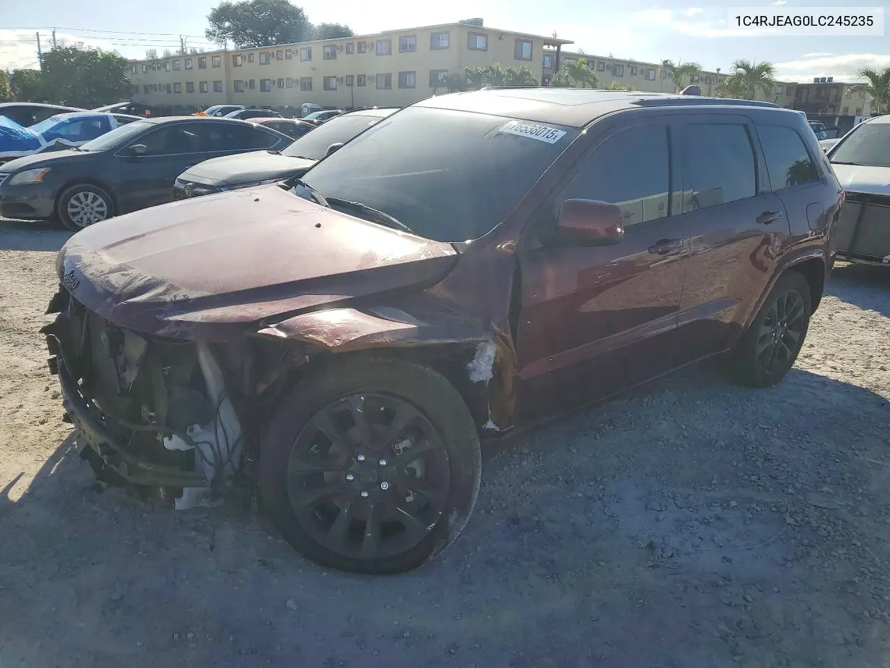 1C4RJEAG0LC245235 2020 Jeep Grand Cherokee Laredo