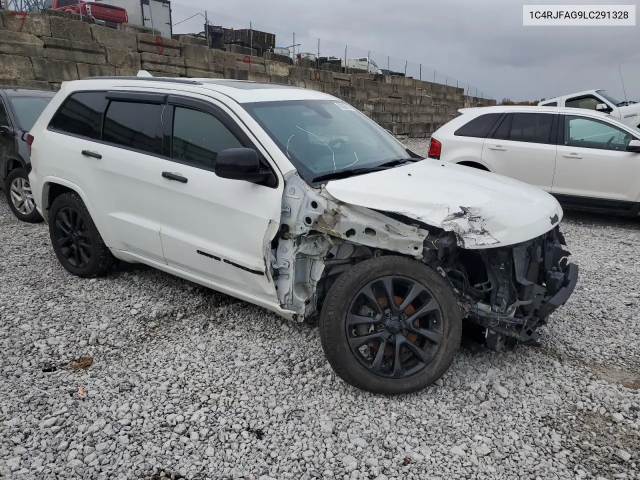 1C4RJFAG9LC291328 2020 Jeep Grand Cherokee Laredo