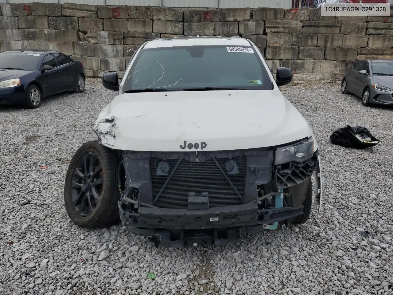 1C4RJFAG9LC291328 2020 Jeep Grand Cherokee Laredo
