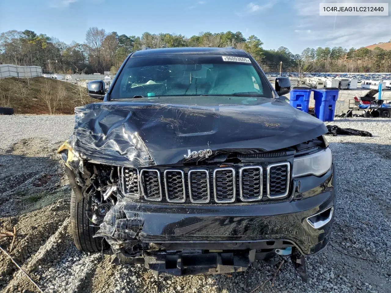1C4RJEAG1LC212440 2020 Jeep Grand Cherokee Laredo
