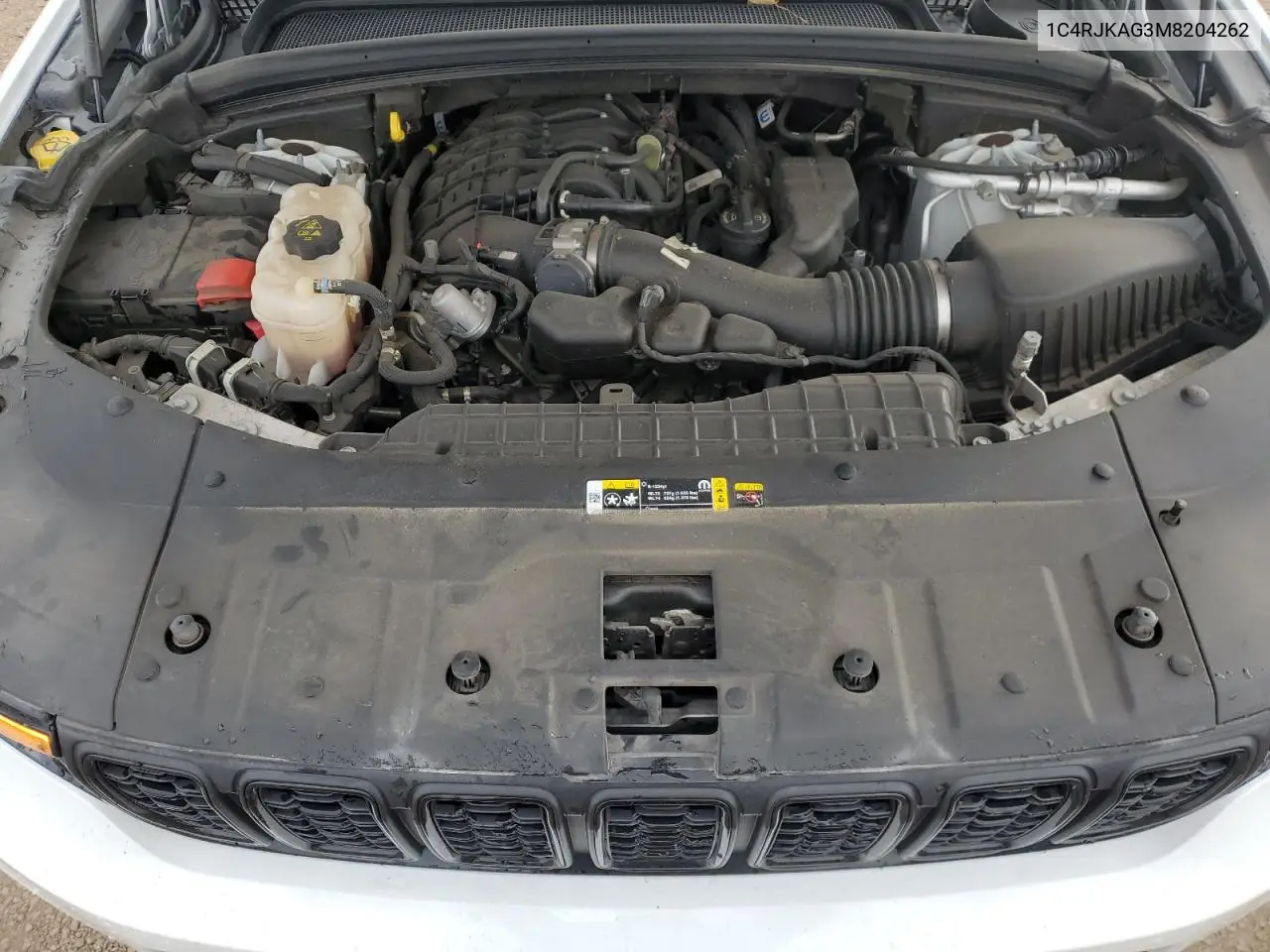 1C4RJKAG3M8204262 2021 Jeep Grand Cherokee L Laredo
