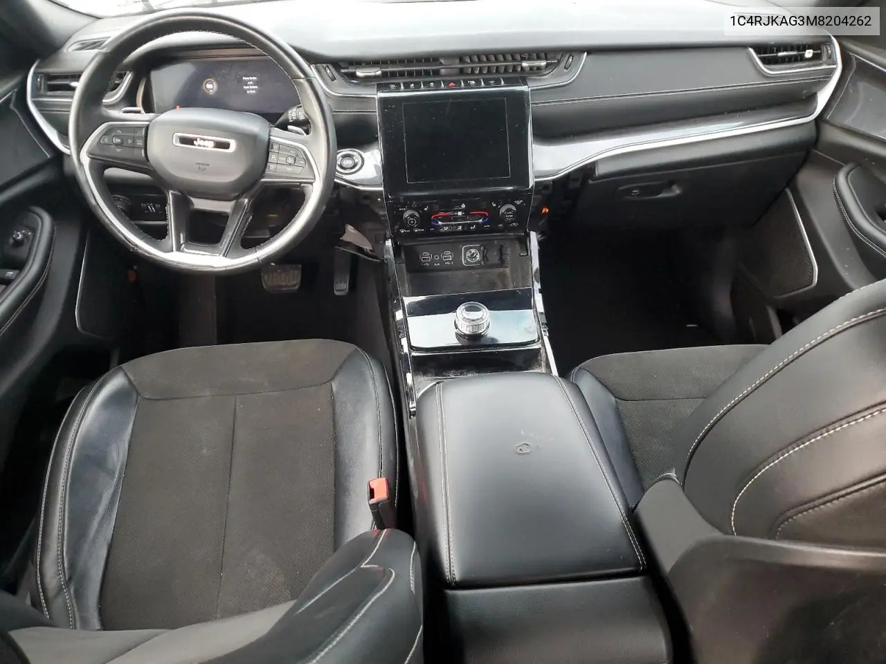 1C4RJKAG3M8204262 2021 Jeep Grand Cherokee L Laredo