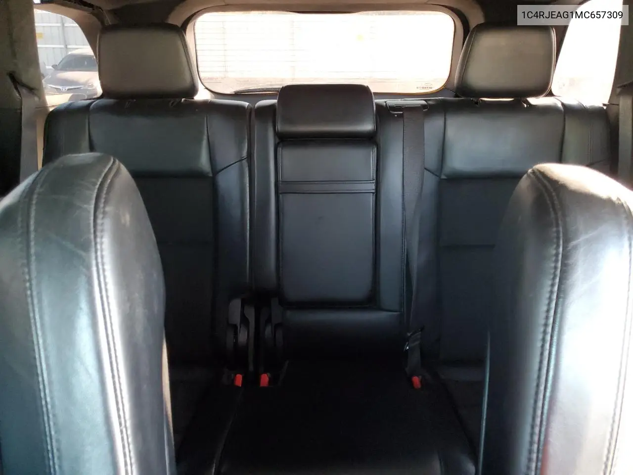 1C4RJEAG1MC657309 2021 Jeep Grand Cherokee Laredo