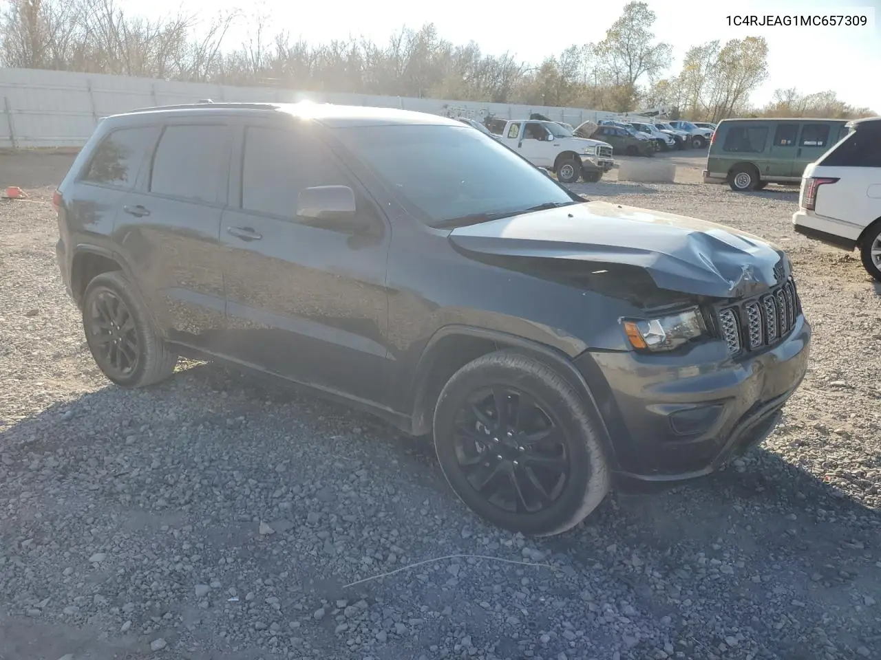 1C4RJEAG1MC657309 2021 Jeep Grand Cherokee Laredo