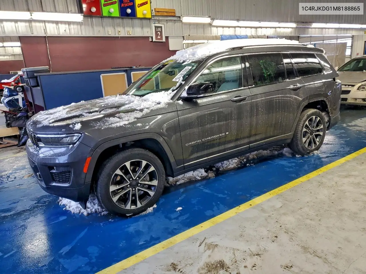 1C4RJKDG1M8188865 2021 Jeep Grand Cherokee L Overland
