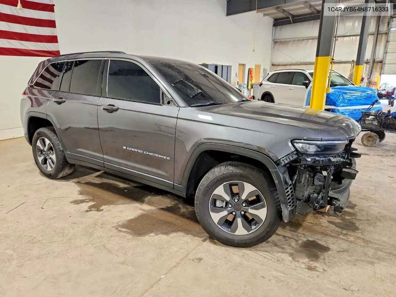 2022 Jeep Grand Cherokee Limited 4Xe VIN: 1C4RJYB64N8716333 Lot: 61706736
