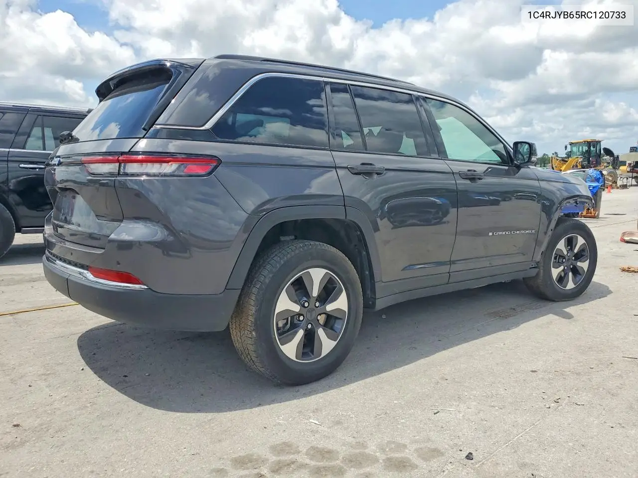 2024 Jeep Grand Cherokee Limited 4Xe VIN: 1C4RJYB65RC120733 Lot: 61883436