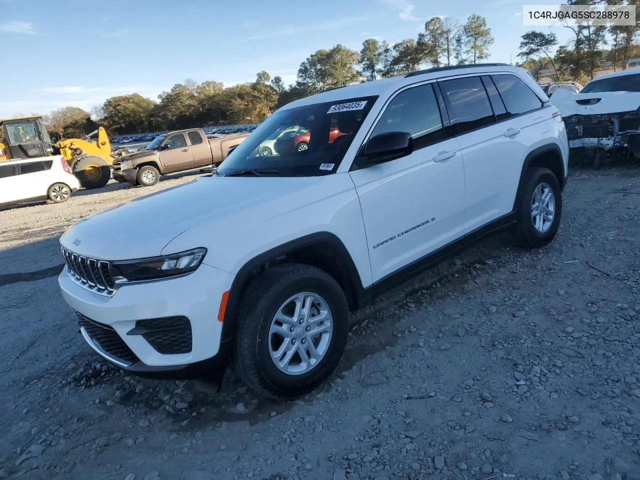 1C4RJGAG5SC288978 2025 Jeep Grand Cherokee Laredo