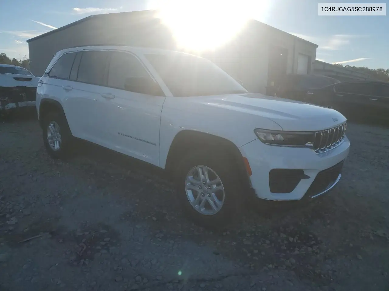 1C4RJGAG5SC288978 2025 Jeep Grand Cherokee Laredo