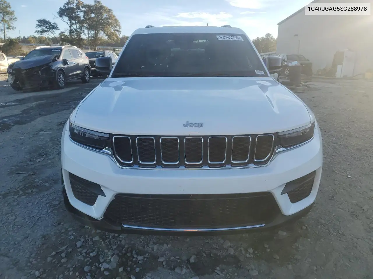 1C4RJGAG5SC288978 2025 Jeep Grand Cherokee Laredo