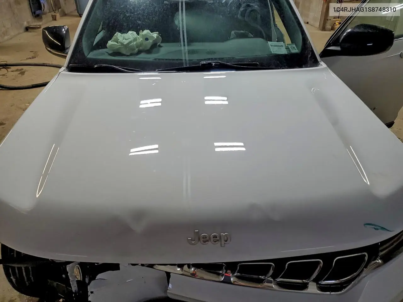 1C4RJHAG1S8748310 2025 Jeep Grand Cherokee Laredo