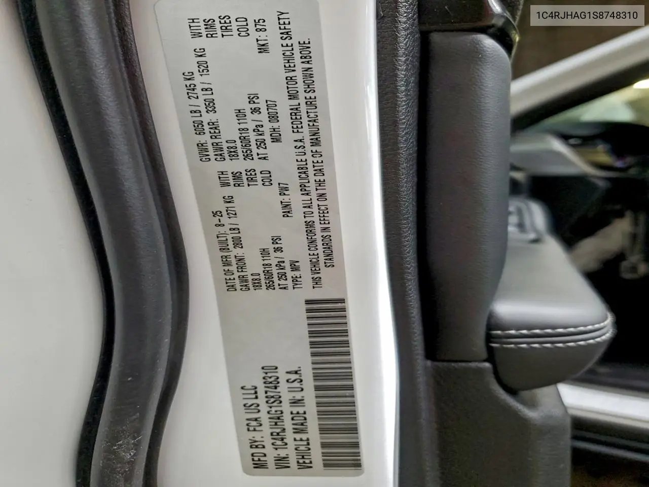 1C4RJHAG1S8748310 2025 Jeep Grand Cherokee Laredo