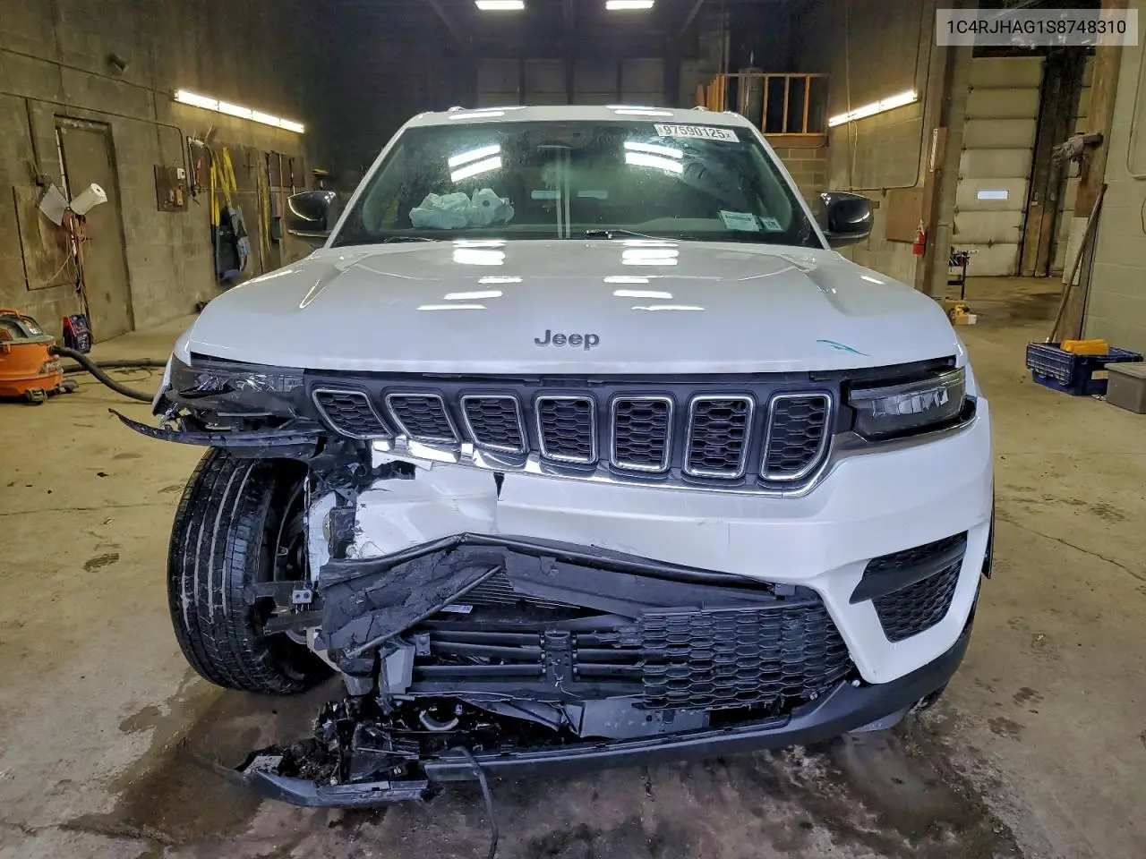1C4RJHAG1S8748310 2025 Jeep Grand Cherokee Laredo