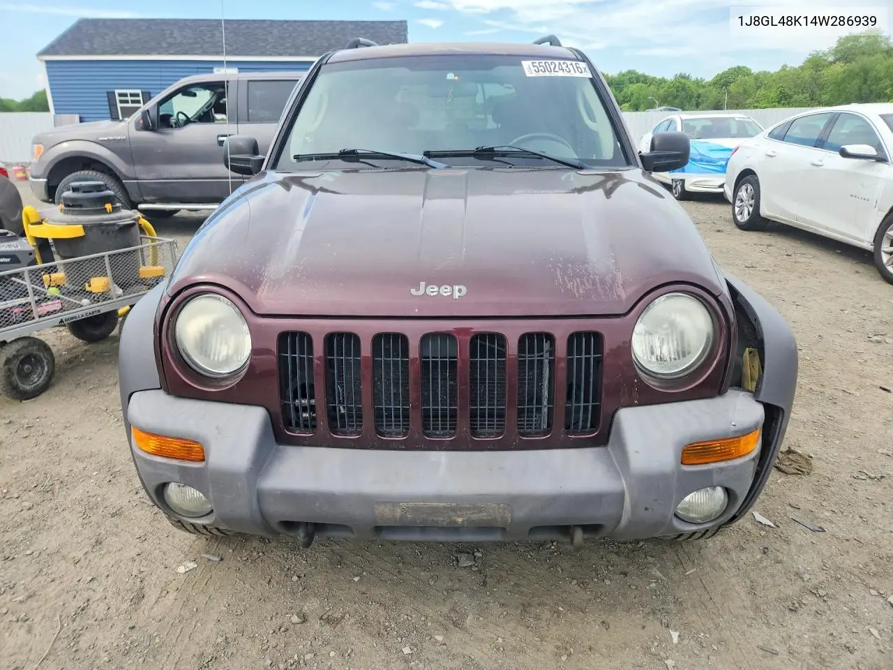 2004 Jeep Liberty Sport VIN: 1J8GL48K14W286939 Lot: 55024316