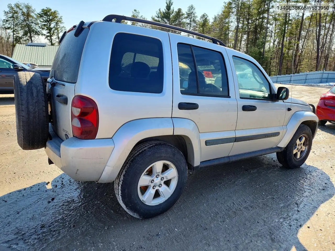 2005 Jeep Liberty Renegade VIN: 1J4GL38K65W683950 Lot: 41864036