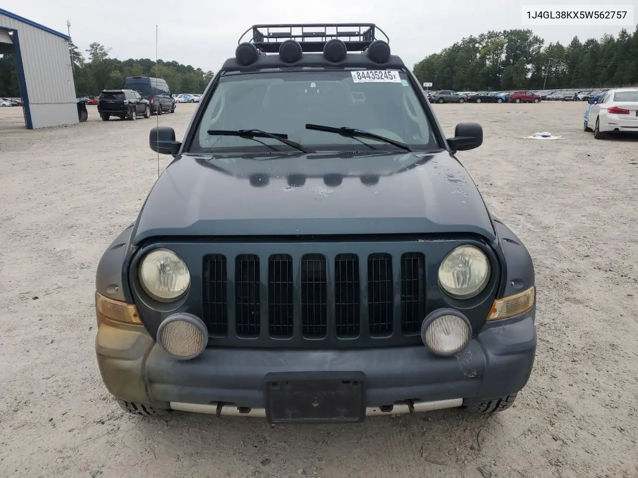 1J4GL38KX5W562757 2005 Jeep Liberty