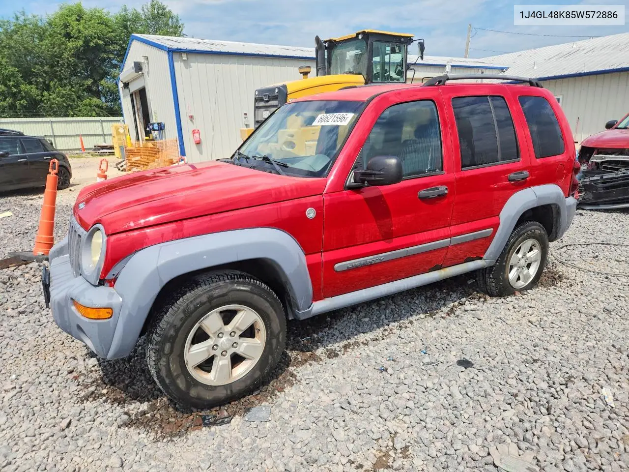 2005 Jeep Liberty Sport VIN: 1J4GL48K85W572886 Lot: 60621596