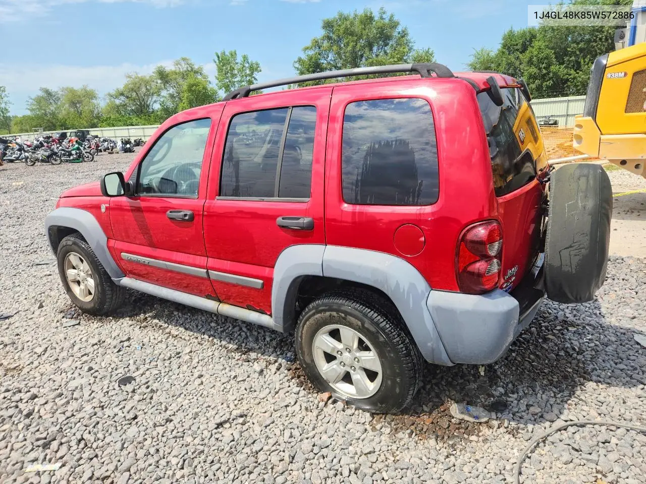 2005 Jeep Liberty Sport VIN: 1J4GL48K85W572886 Lot: 60621596