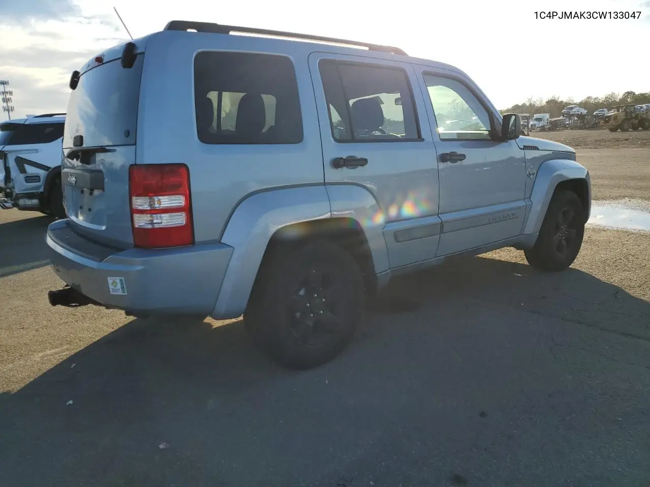 1C4PJMAK3CW133047 2012 Jeep Liberty