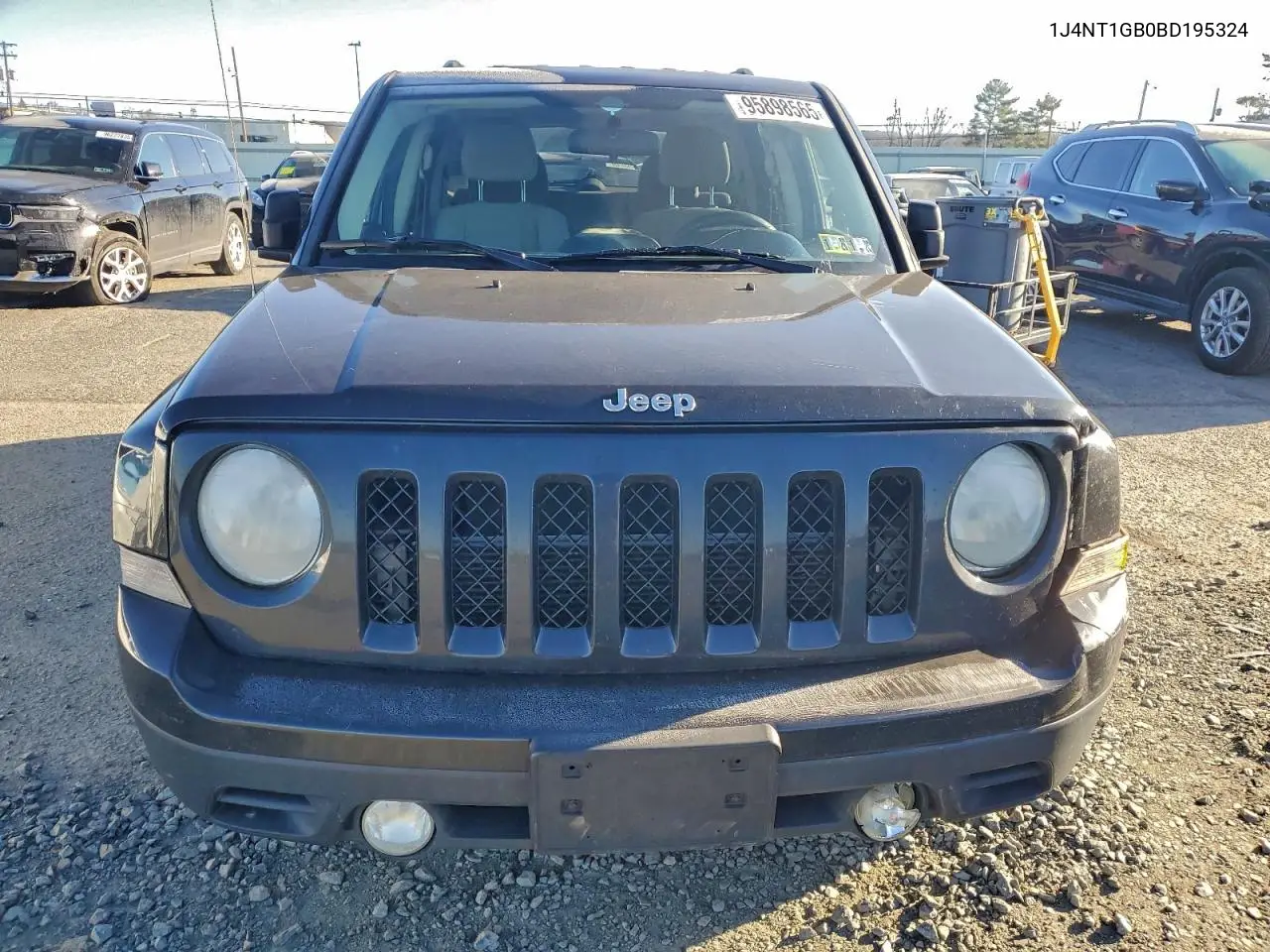 1J4NT1GB0BD195324 2011 Jeep Patriot Sport
