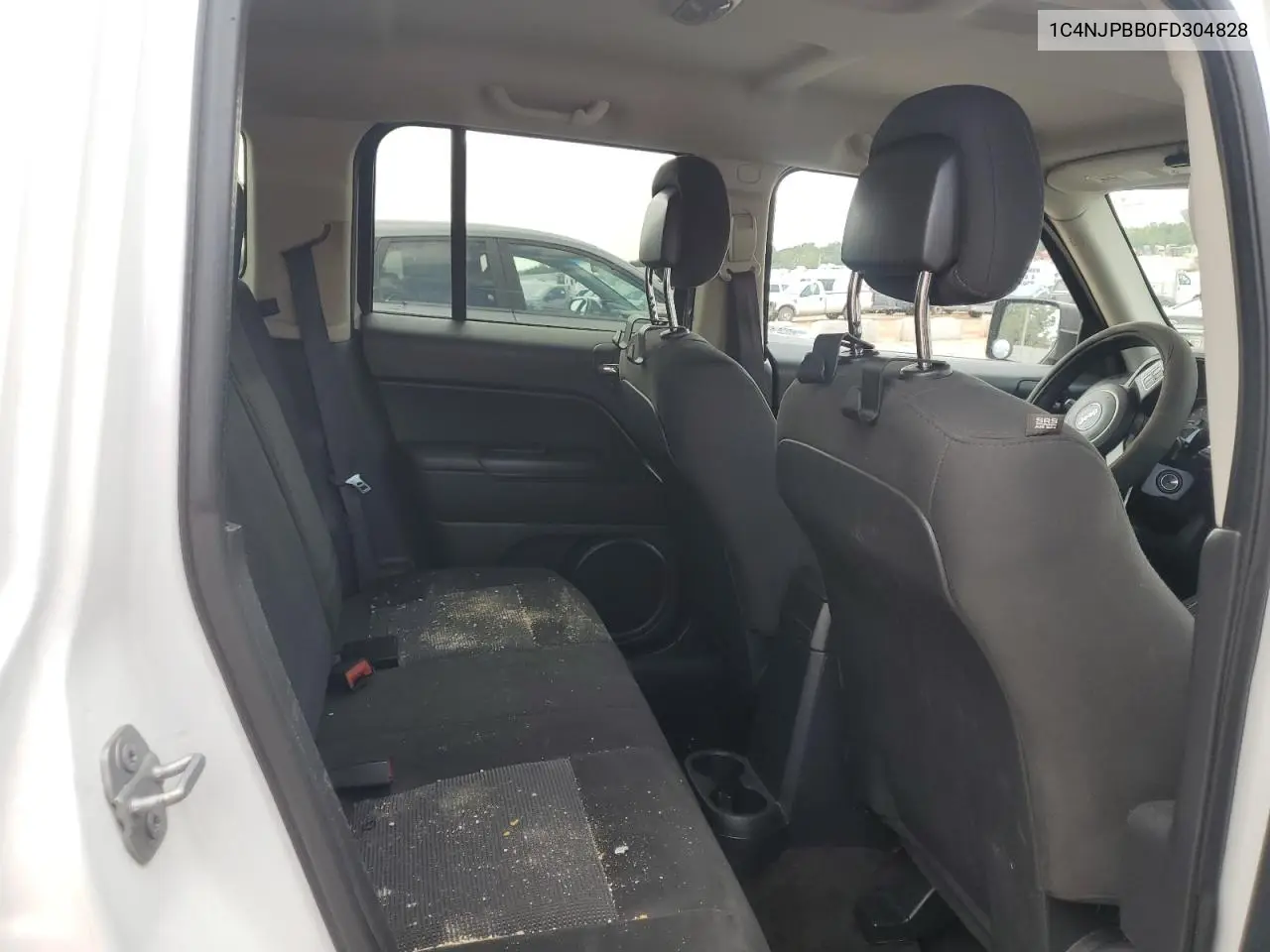 1C4NJPBB0FD304828 2015 Jeep Patriot Sport