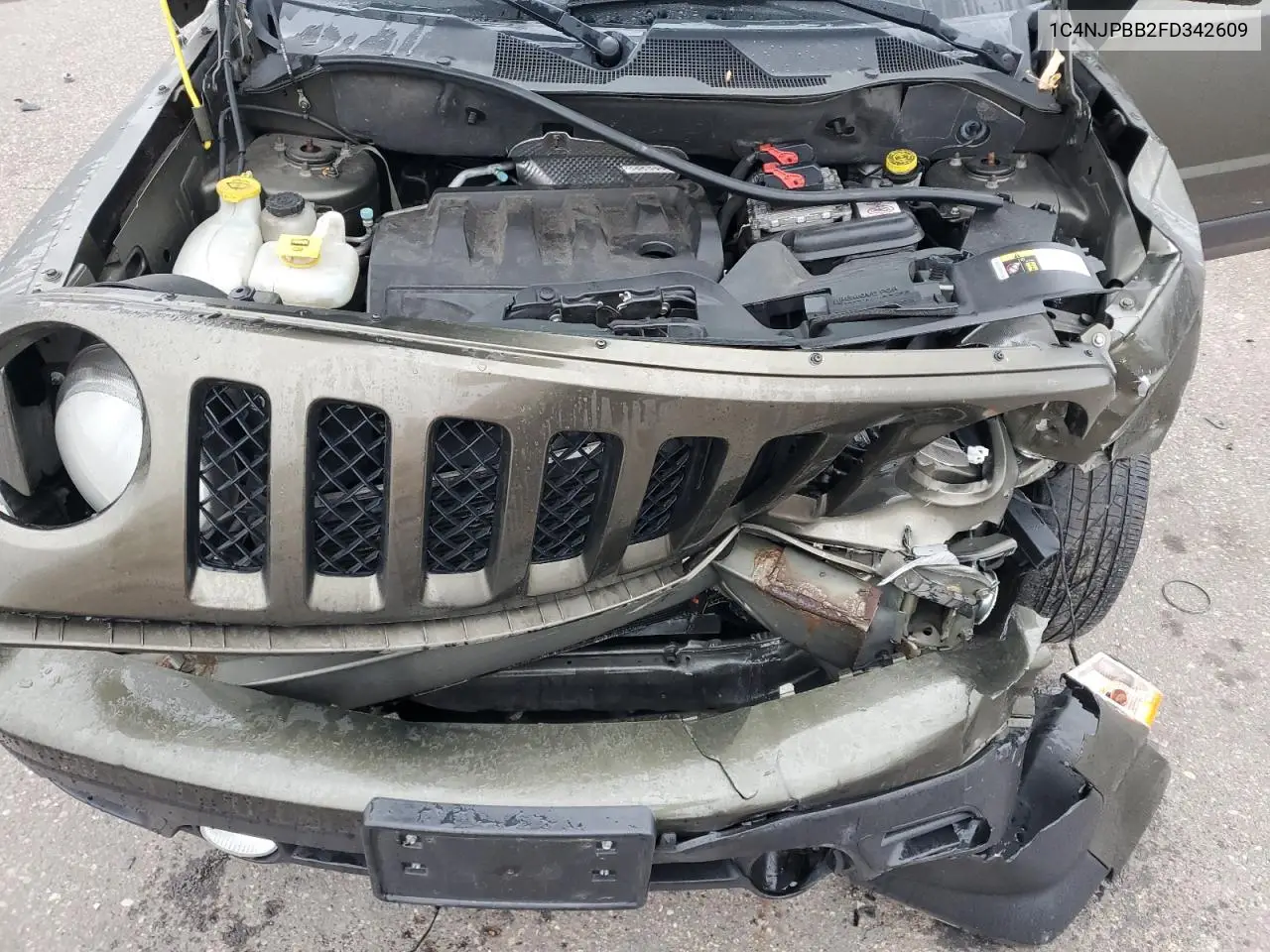 1C4NJPBB2FD342609 2015 Jeep Patriot Sport